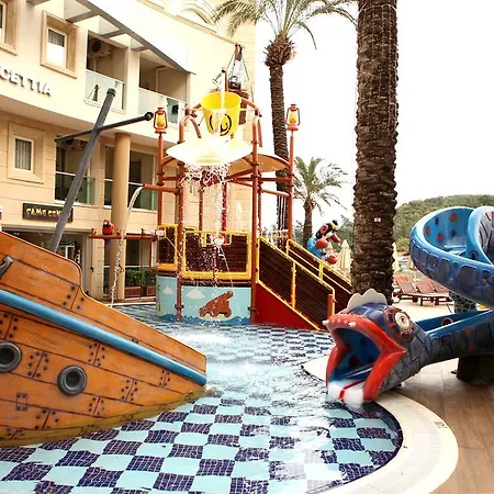 Grand Cettia Hotel 5*